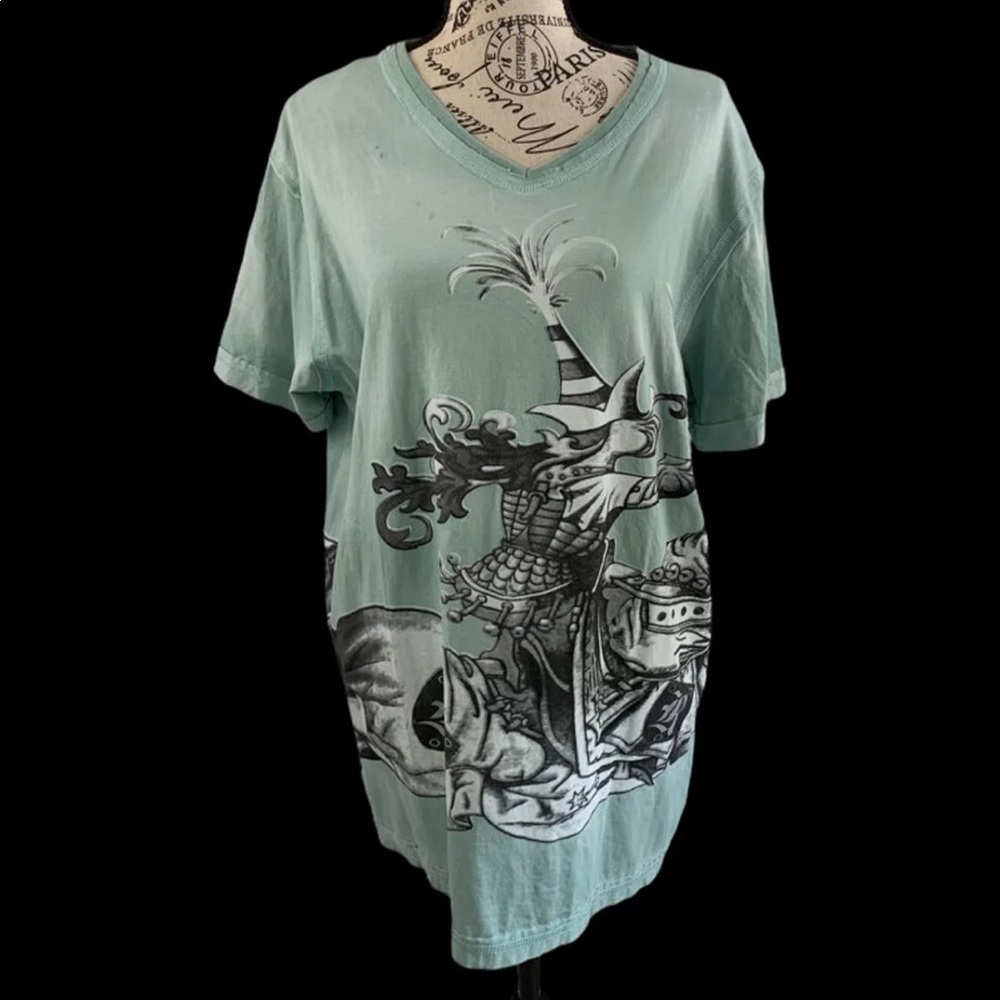 Reward men's medium graphic T-shirt